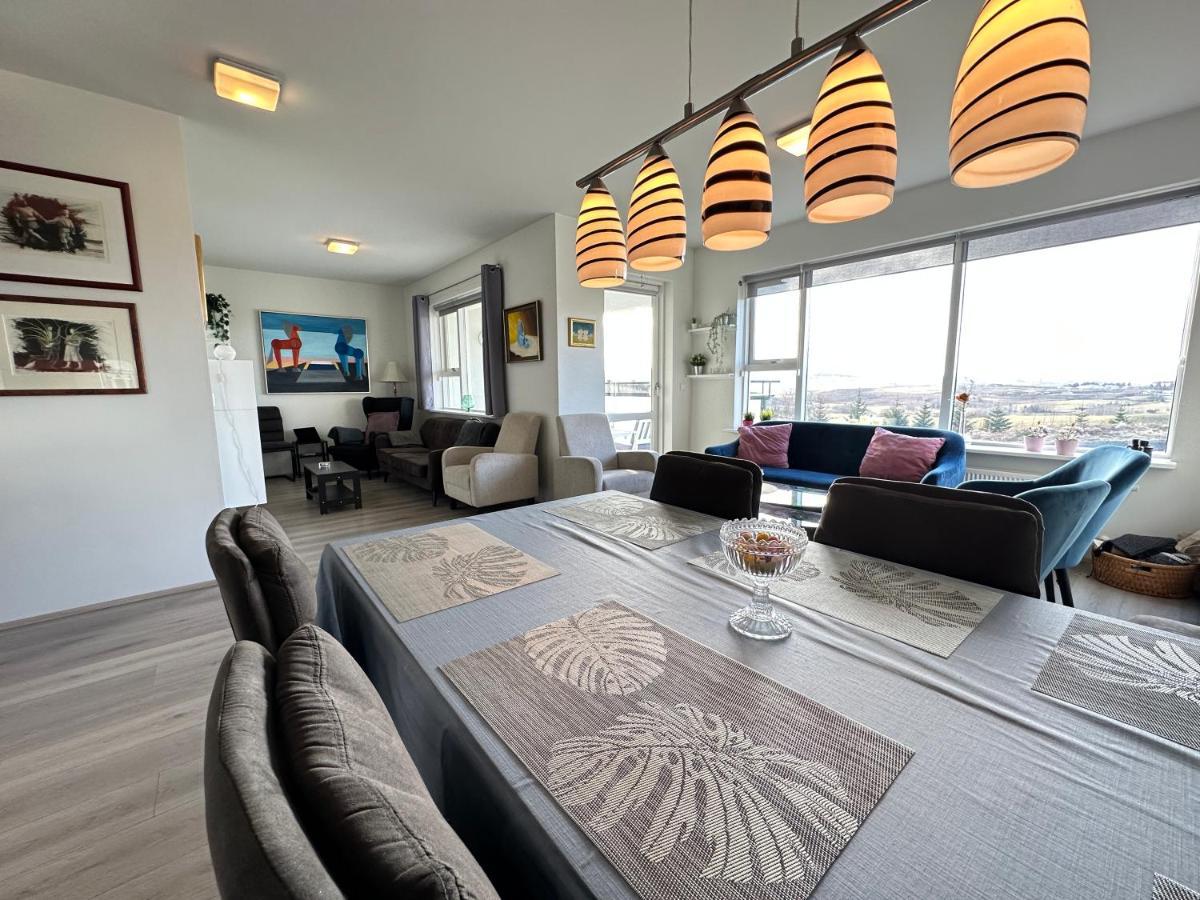 Modern 2 Bedroom Apartment In Kopavogur Reykjavík Exteriör bild