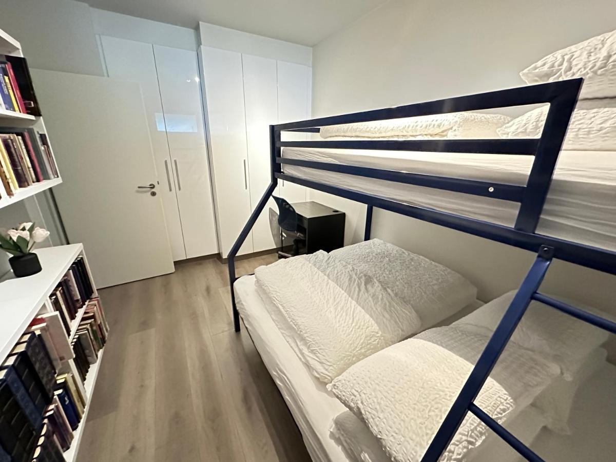 Modern 2 Bedroom Apartment In Kopavogur Reykjavík Exteriör bild